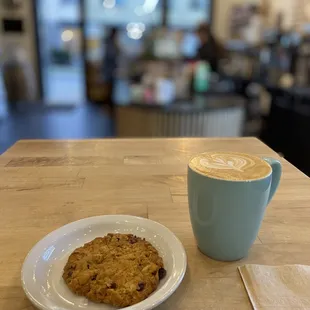 Latte and cookie