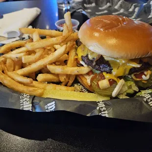 Classic burger.  Delicious