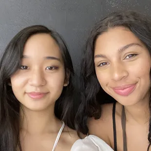 Awesome photoshoot here. Amazing service too