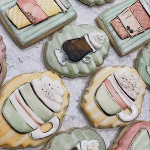 Custom themed cookies