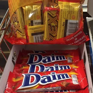 Classic Kex and Daim candies