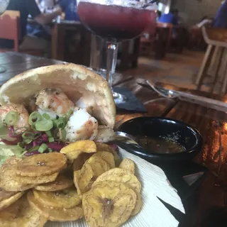 Marinera Arepa