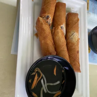 Vietnamese Egg Roll