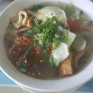 Vegetarian Pho Noodle Soup