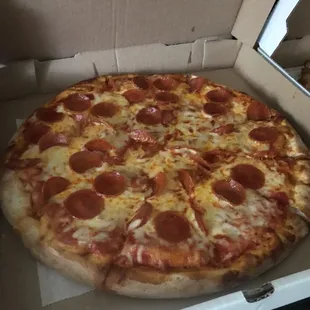 Pepperoni pizza