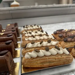 Coffee Eclair