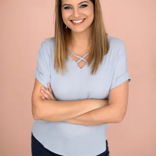Andreia M.
