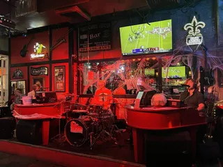 Ticklers Dueling Piano Bar