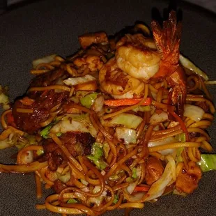 Combination Chow Mein