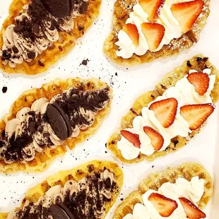 #Strawberry Croffle  #Chocolate Croffle