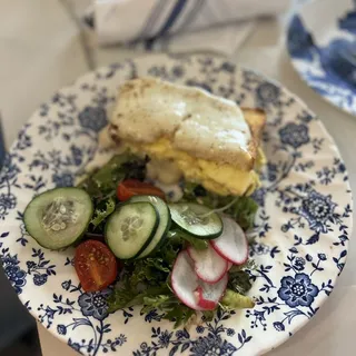 Toasted Goat Cheese Salad