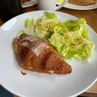 Ham/Turkey & Swiss Croissant