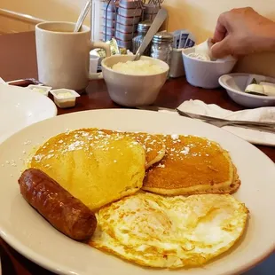 Silver dollar pancakes with sausage and grits only $7.95!!!