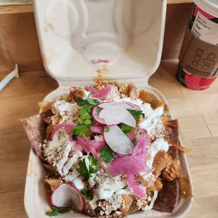 Chilaquiles with chicken