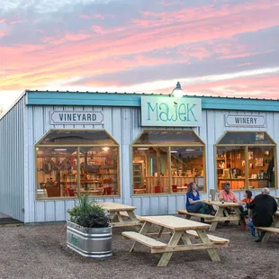 Tasting Room - outside