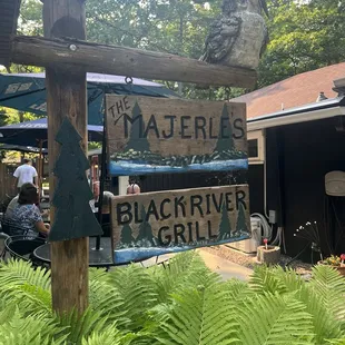 outside, burritos and wraps