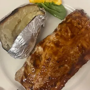 Ribs with a homemade bbq sauce