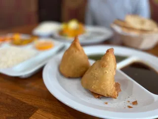 Naan & Curry