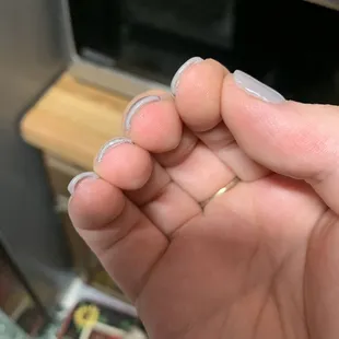 Shows how thick and uneven they are