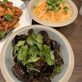 Woodear Salad
