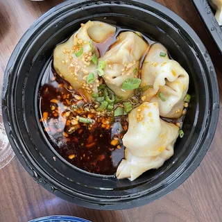 Wonton in Spicy Sauce