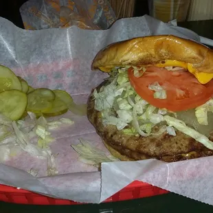 World Famous Major Cheese Burger