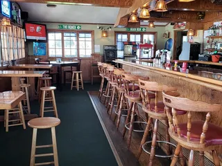 The Landing Food and Spirits