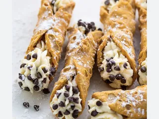 Your Mom’s Pizzeria