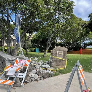 5/1/2021 Tsk.  This rock wall hasn&apos;t been repaired yet.