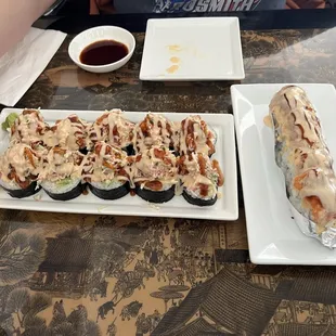 Both special giant and Salmon dynamite roll