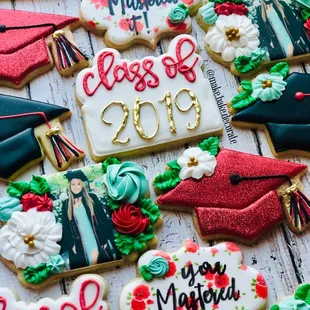 Graduation decorated cookies.