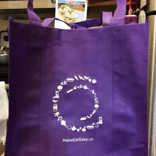 The pretty reusable canvas bag