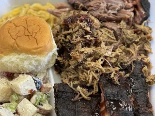 Taeza's Bottomline BBQ