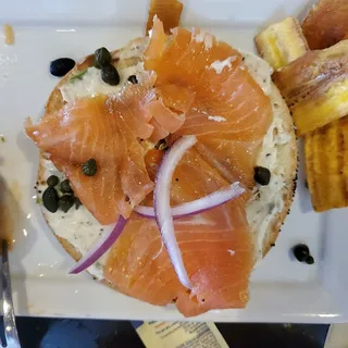 Smoked Lox Bagel