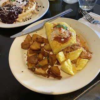 Chicken Tinga Omelet