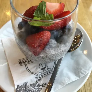 Raspberry Chia Pudding