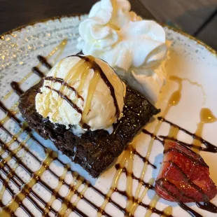 Brownie sundae