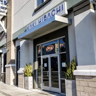 Entrance to Maki Hibachi CBD