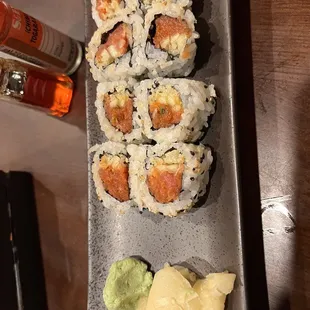 Crunchy spicy tuna roll