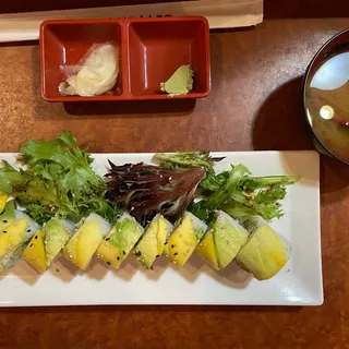 Veggie Mango-Avocado Roll