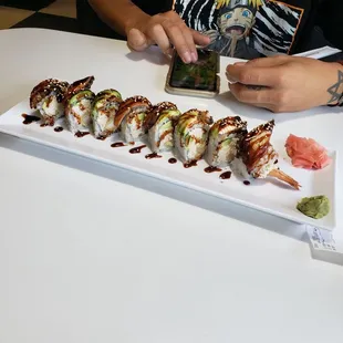 Dragon roll sushi