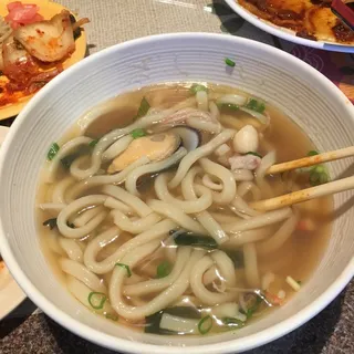 Seafood Udon