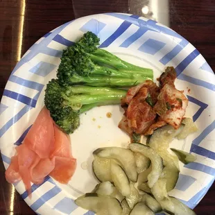 Complimentary sides bar