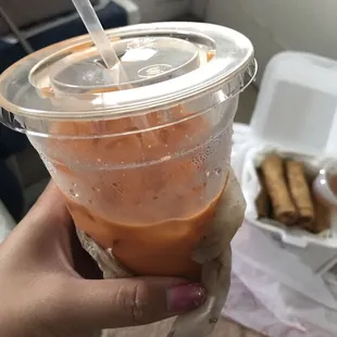 Olay's iced Thai tea