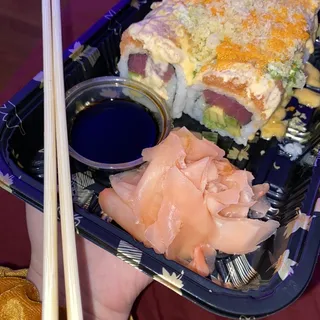 Tuna Crunch Roll