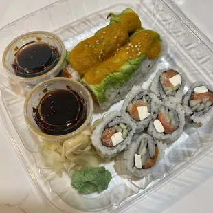 Sweet Ginger Roll and Philly Roll.