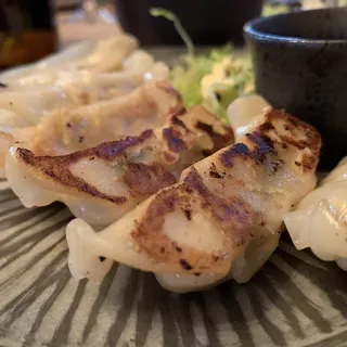 Gyoza