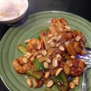 Prawns with Kung Bow sauce x.o, not bad.