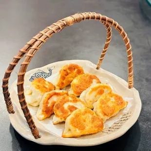 Pan fried dumpling