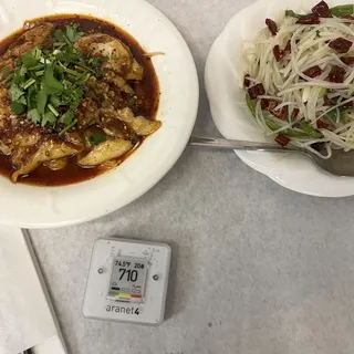 4. Shredded Potato with Spicy Green Pepper